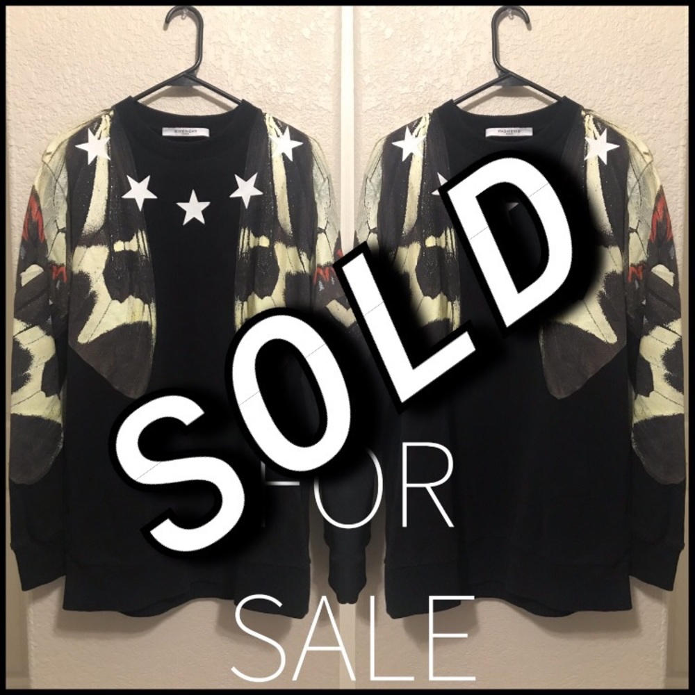 **SOLD** Givenchy butterfly stars sweater